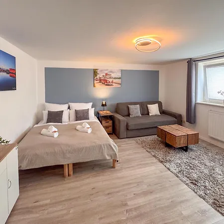 Hannibal - Studio-apartment Iris 10, Parkplatz, Kueche, Wlan, Naehe Autobahn Apartmán *