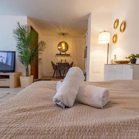 Hannibal - Studio-apartment Iris 10, Parkplatz, Kueche, Wlan, Naehe Autobahn *